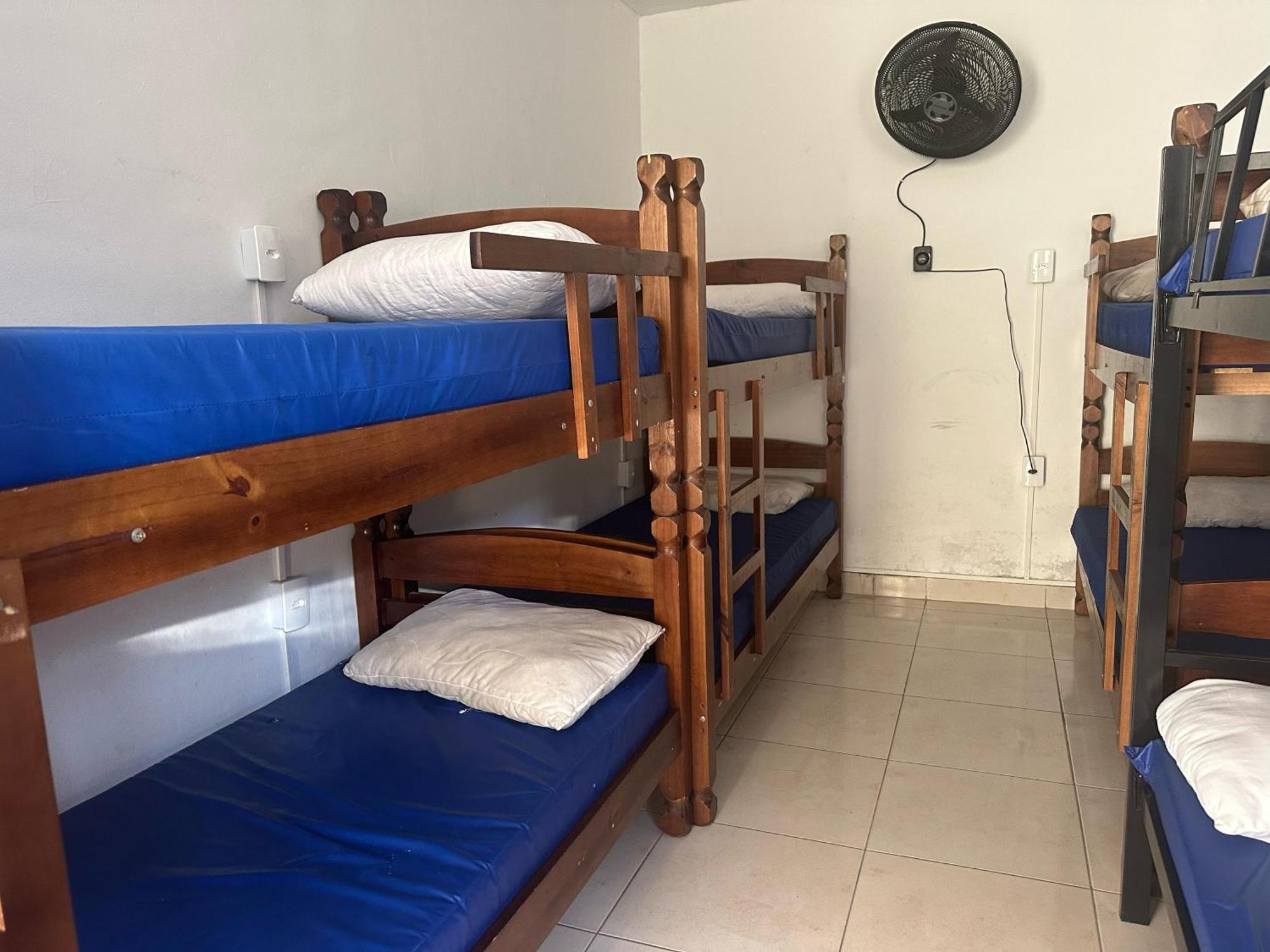 Albergue Casinha Tropical *